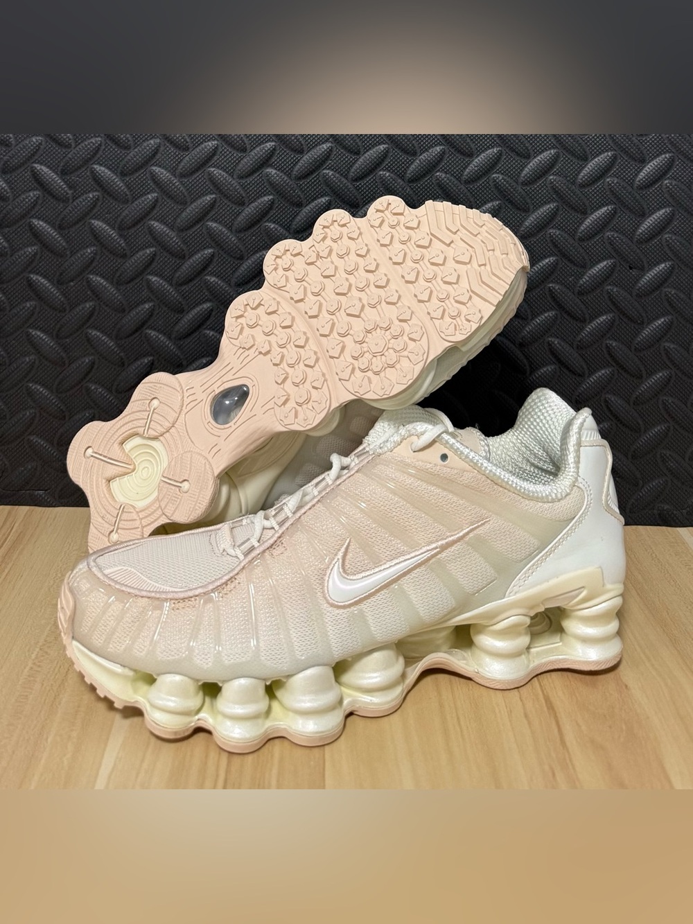 Nike Shox TL Pearl White Particle Pink Sneakers IH5075-219 Womens Size 8